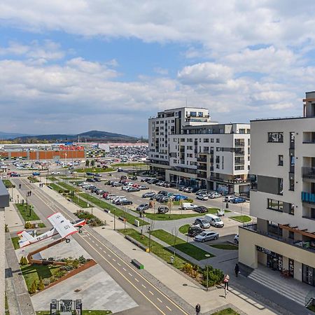 Promenada Studios Брашов Экстерьер фото