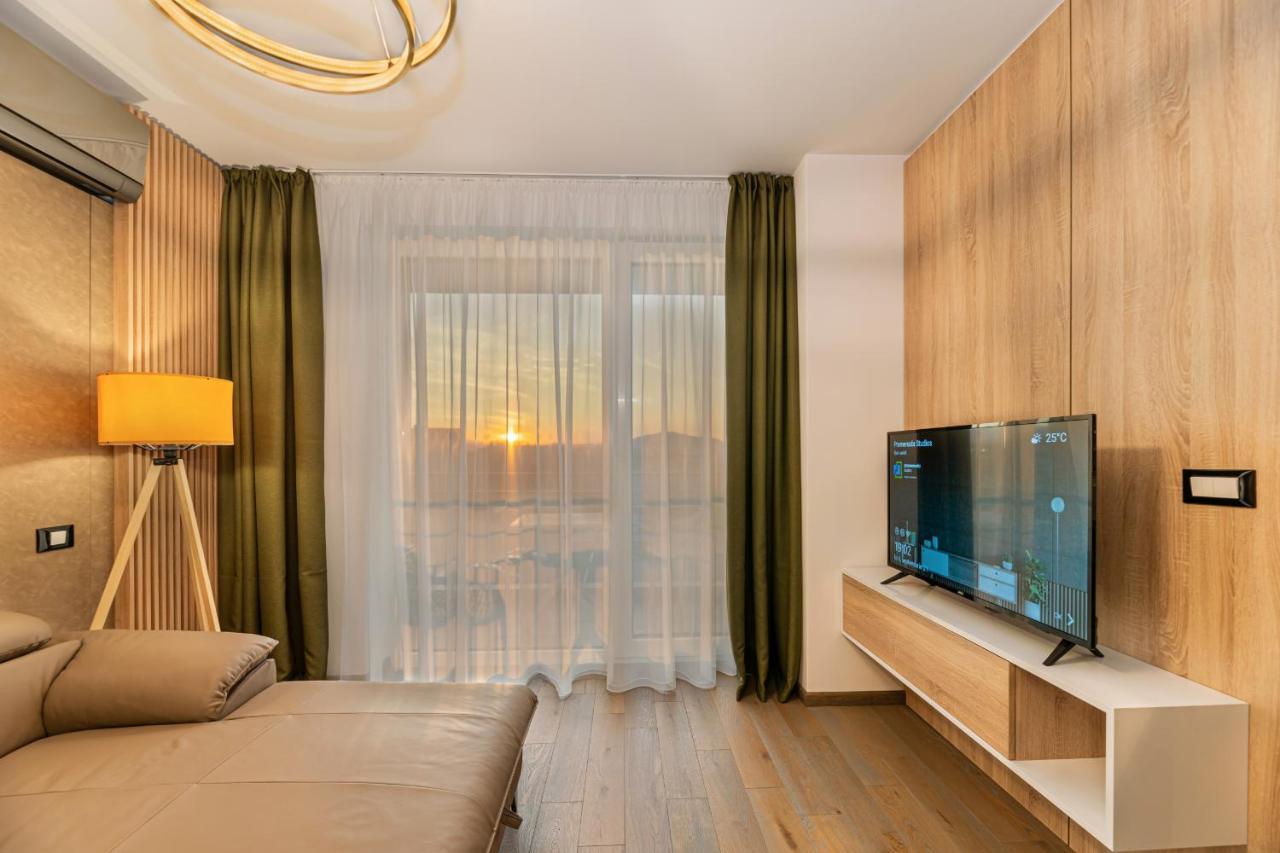 Promenada Studios Брашов Экстерьер фото