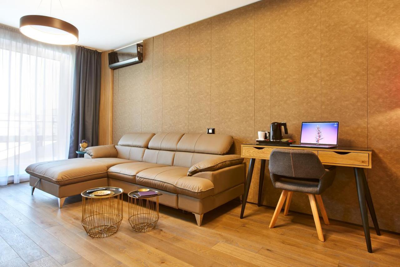 Promenada Studios Брашов Экстерьер фото
