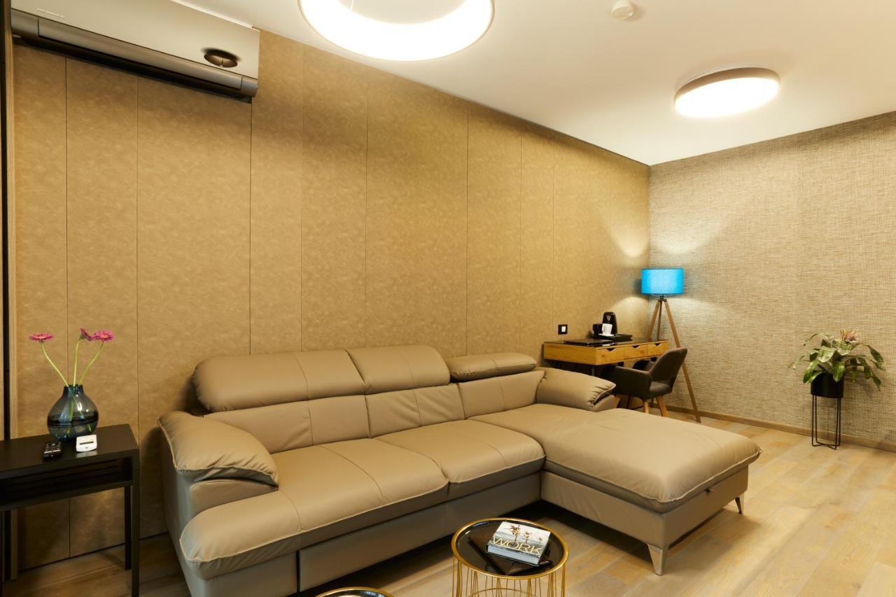 Promenada Studios Брашов Экстерьер фото